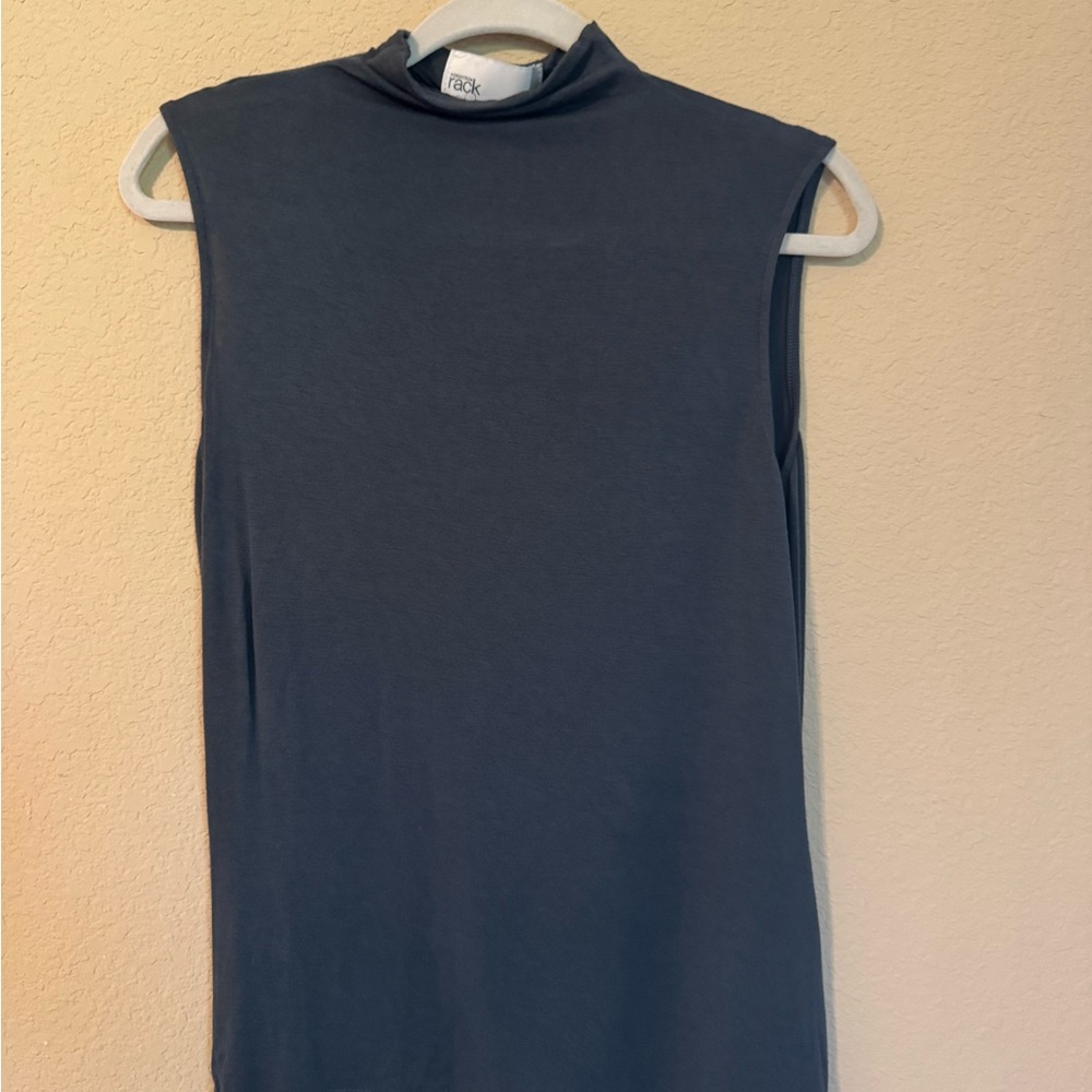 Women's Gray Mock Neck Sleeveless Top